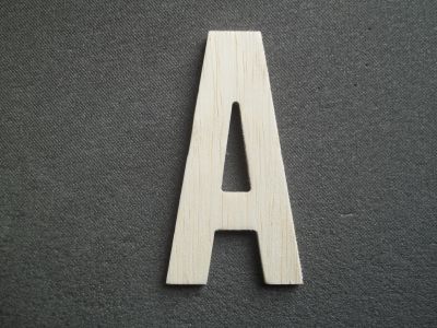 Modelo de carta de madera ALTERNATE GOTHIC